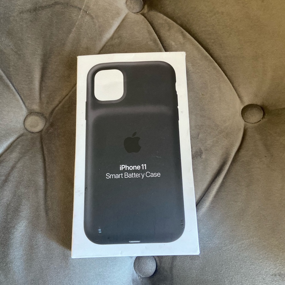 iPhone 11 smart battery case